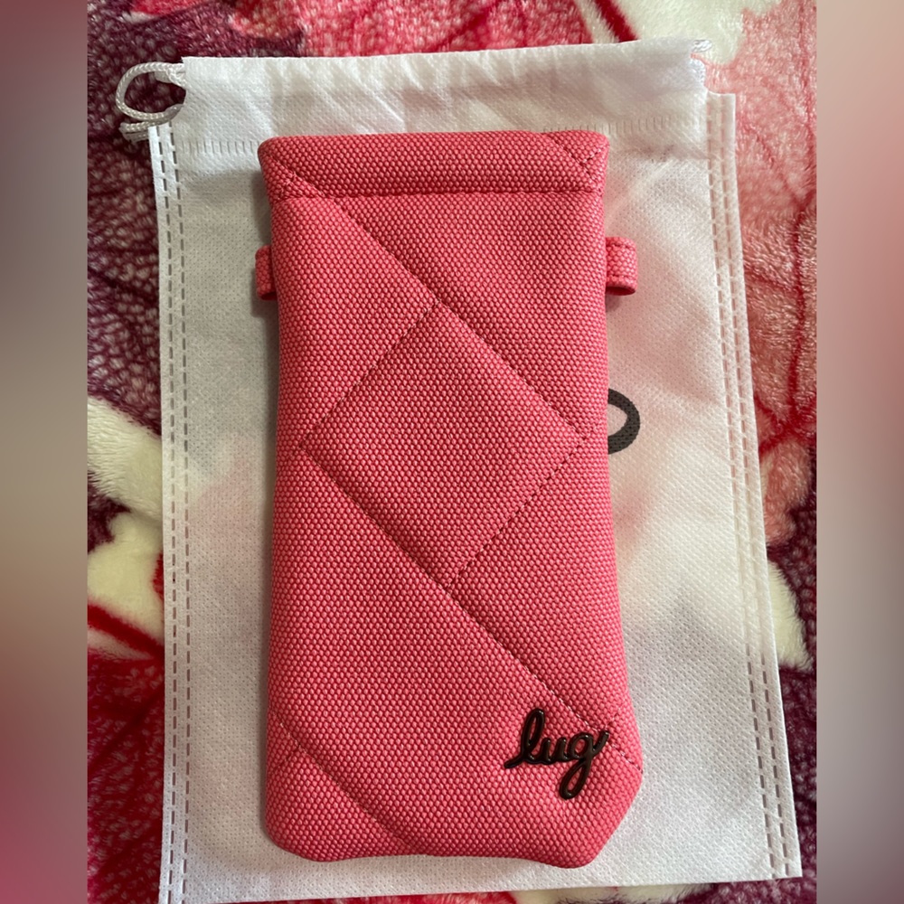 lug Quilted Pink Sunglass Sleeve